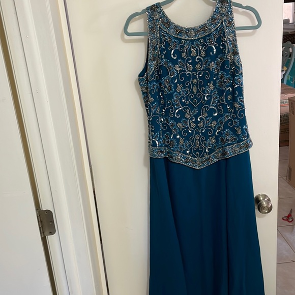 Gorgeous, Beaded Gown NWT! - Picture 1 of 13